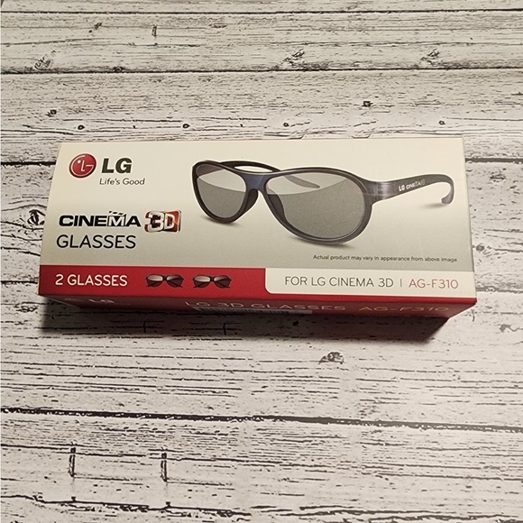 LG Cinema 3D Glasses AG-F310 Bundle 2 Glasses New In Box - Picture 1 of 3